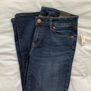 Limited Bootcut Jeans